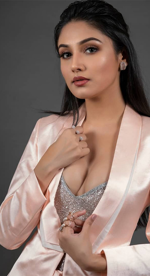 Donal Bisht - TV Actress
