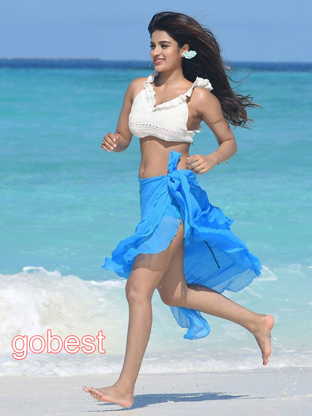 [Image: Nidhhi-Agerwal-Nidhi-Hot-beach-bikini.jpg]